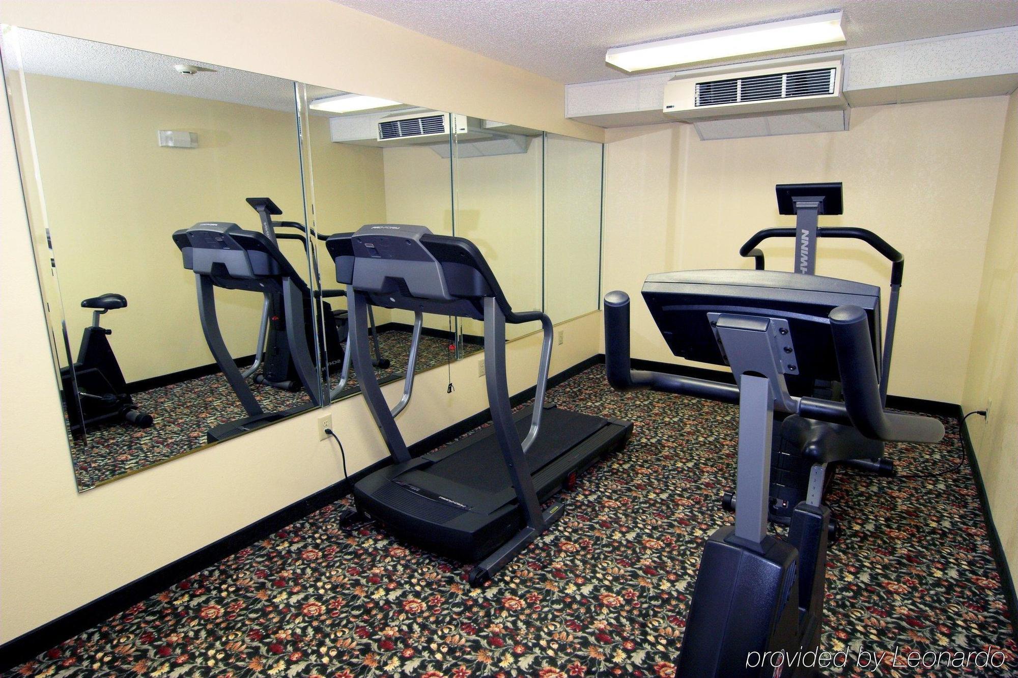 Days Inn By Wyndham Burlington East Haw River Ανέσεις φωτογραφία