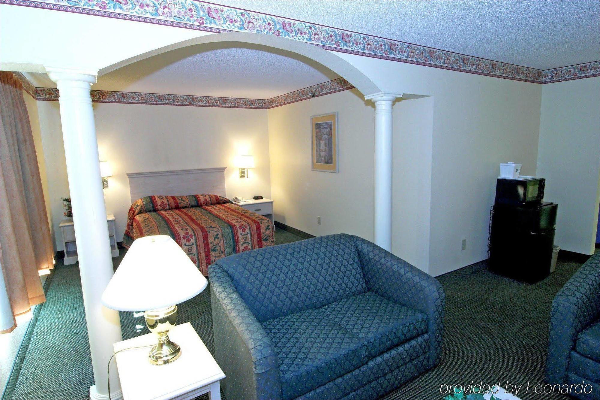 Days Inn By Wyndham Burlington East Haw River Δωμάτιο φωτογραφία